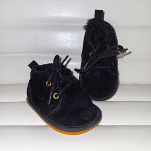 Kid's Shoes: 9-12 months Boots